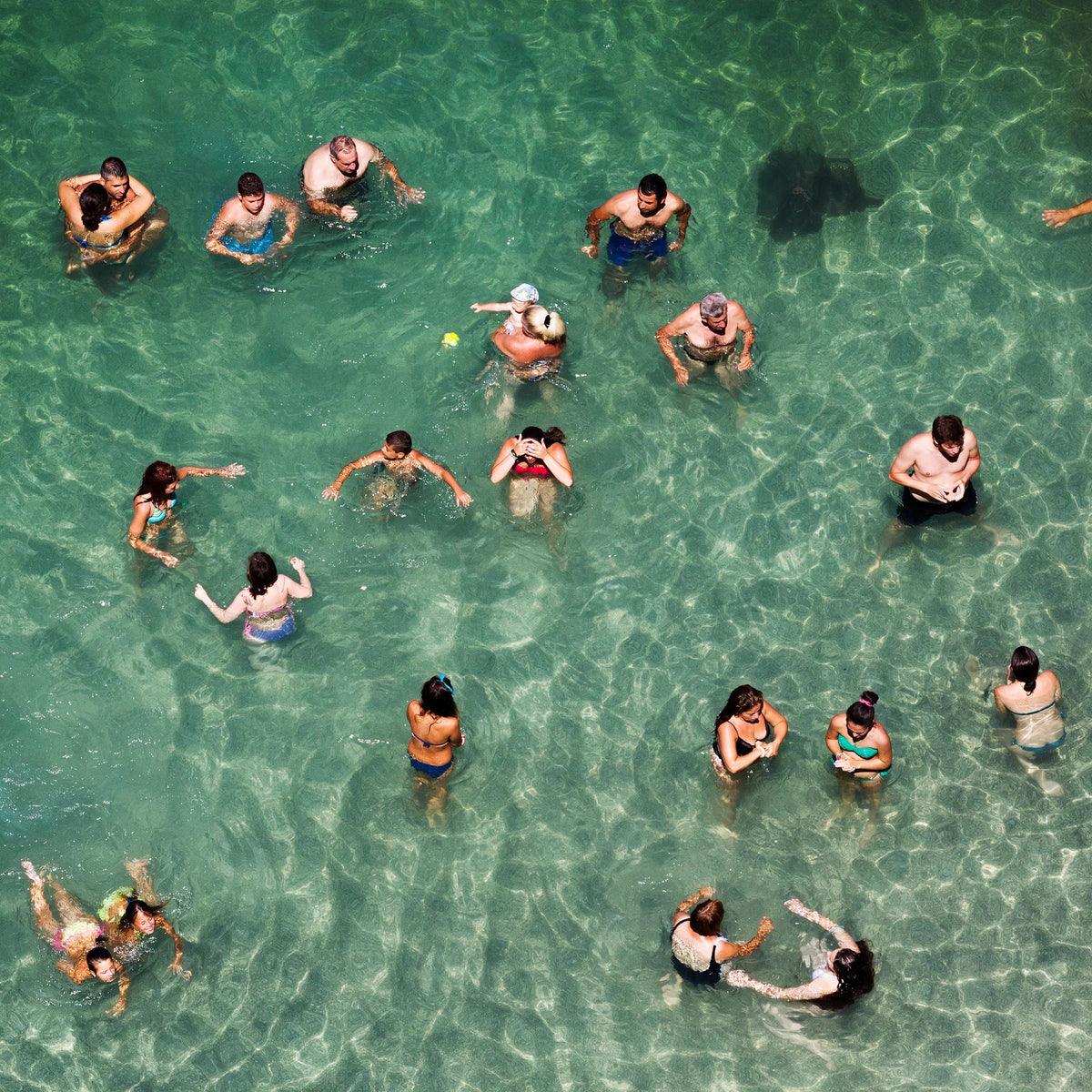 Affiche SORRENTO "Beach Therapy" par Martin Parr - The Wrong Shop-Non encadré-The Woods Gallery