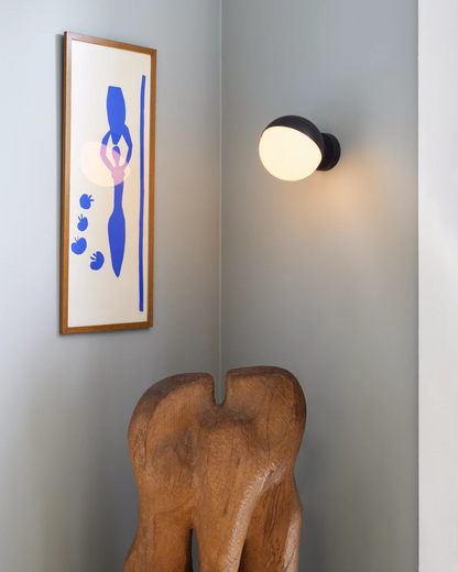 Applique murale VL Studio - Louis Poulsen-Noir-The Woods Gallery