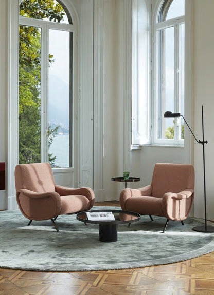 Fauteuil 720 Lady de Marco Zanuso - Cassina-ambiance catalogue Cassina 2026 (vue 2)-The Woods Gallery