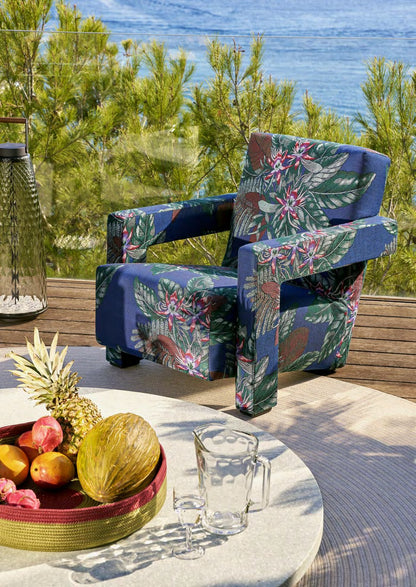 Fauteuil extérieur 639 Utrecht XL Outdoor de Gerrit Thomas Rietveld - Cassina-ambiance catalogue Cassina 2026-The Woods Gallery