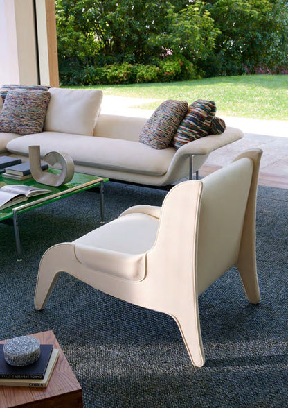 Fauteuil Antropus de Marco Zanuso - Cassina-ambiance catalogue Cassina 2026 (vue 2)-The Woods Gallery