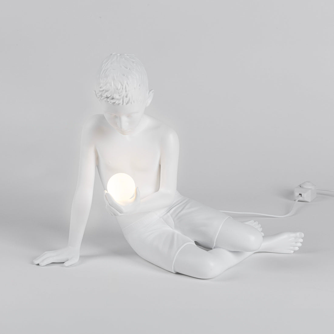 Lampe Inner Glow Mini garçon de Marcantonio - Seletti-vue 2-The Woods Gallery