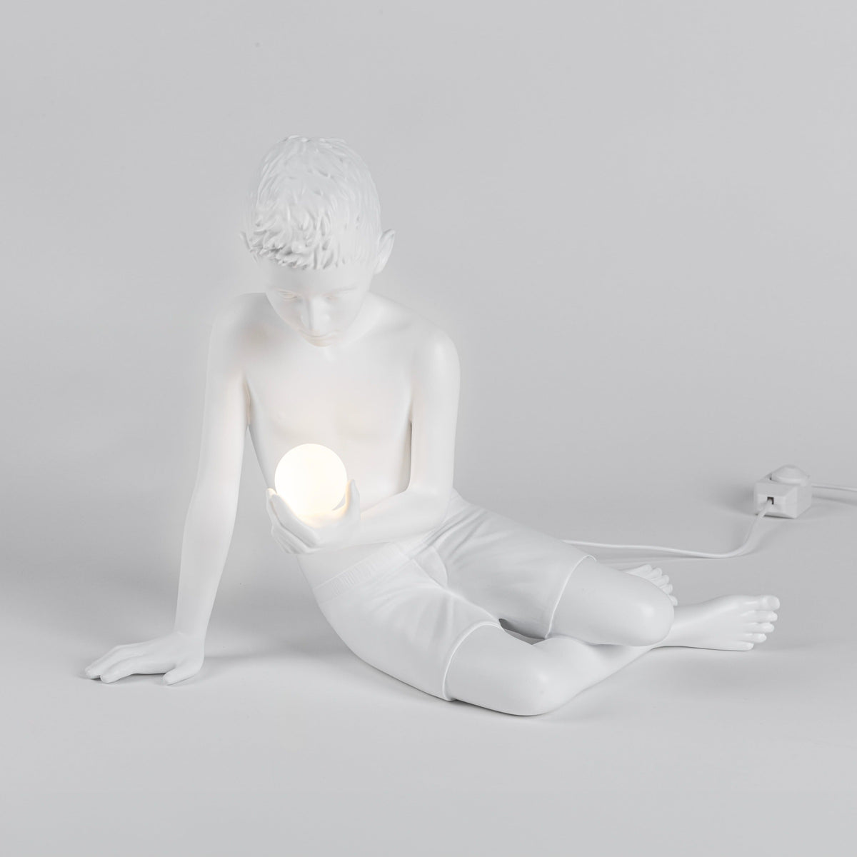 Lampe Inner Glow Mini garçon de Marcantonio - Seletti-vue 2-The Woods Gallery