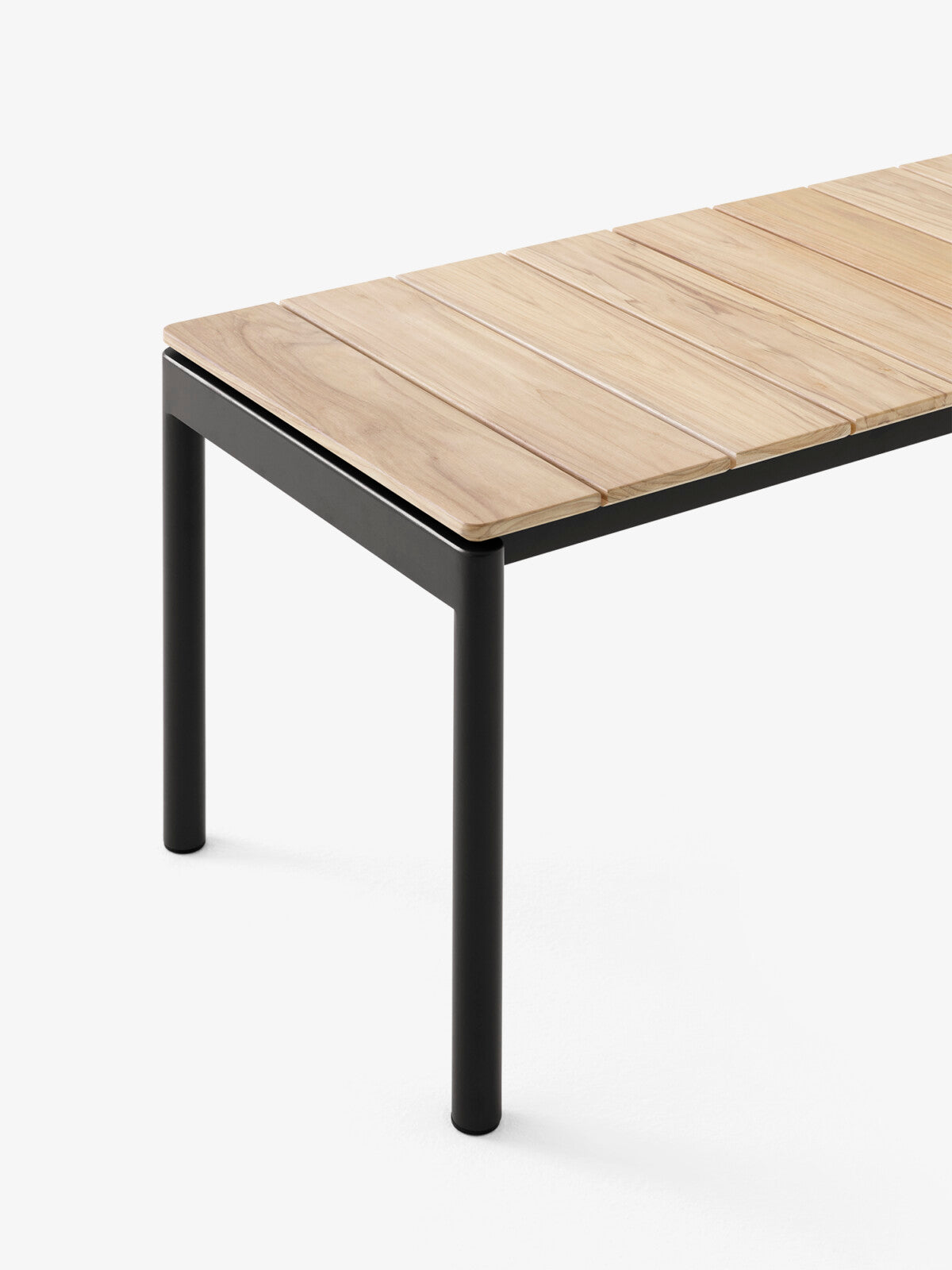 Banc Ville AV28 L 180 cm par Anderssen &amp; Voll - &amp;Tradition-Noir chaud-The Woods Gallery