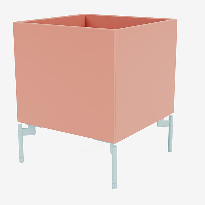 Boite de Rangement Colour Box I – S6161 par Peter J. Lassen - Montana-151 Rhubarb-Pieds h 12.6cm-The Woods Gallery