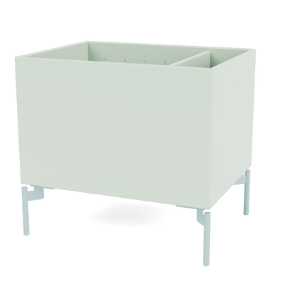 Boîte de rangement Colour Box II S4162 par Peter J. Lassen, laque 161 Mist, sur pieds 12,6 cm Flint, packshot Montana