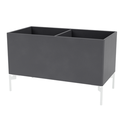 Boîte de rangement Colour Box III S1162 par Peter J. Lassen, laque 36 Coal, sur pieds 12,6 cm Snow, packshot Montana