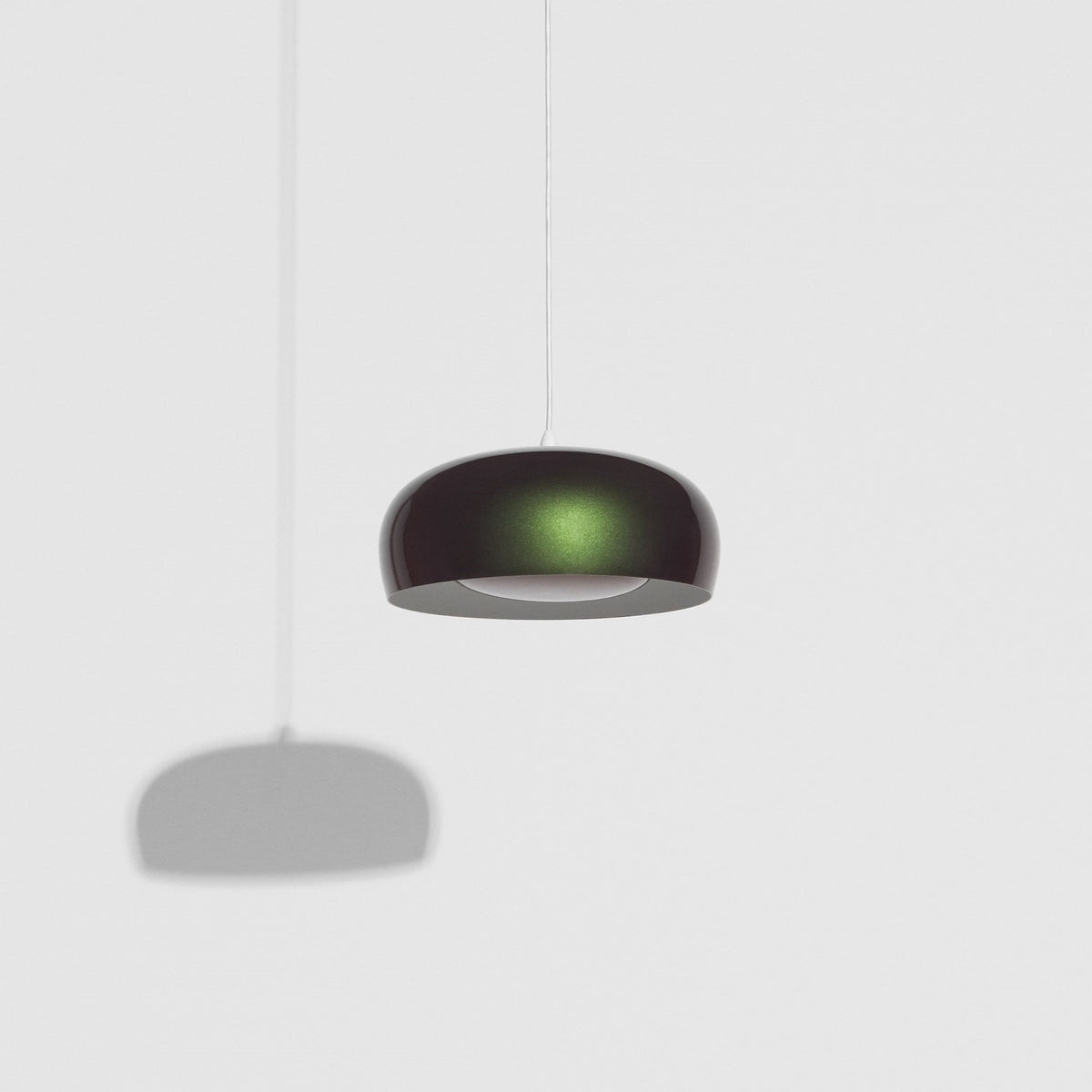 Brush Petite Suspension de Pierre Charrié - Petite Friture-Vert-The Woods Gallery