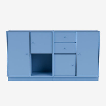 Buffet Couple par Peter J. Lassen - Montana-154 Azure-Plinthe h 7cm-The Woods Gallery