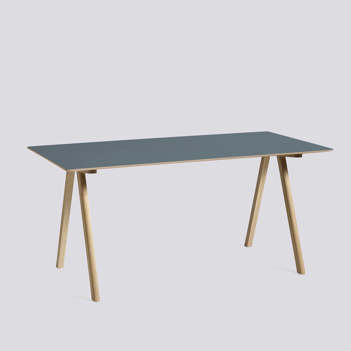 Bureau CPH 10 de Ronan et Erwan Bouroullec - Hay-Chêne massif laqué, plateau linoléum bleu fumé-The Woods Gallery