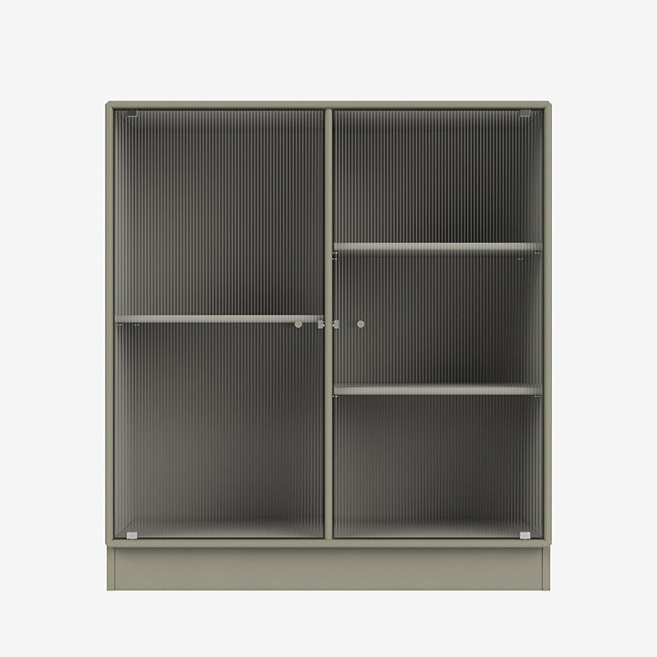 Cabinet Ripple II par Peter J. Lassen - Montana-144 Fennel-Plinthe h 7cm-The Woods Gallery