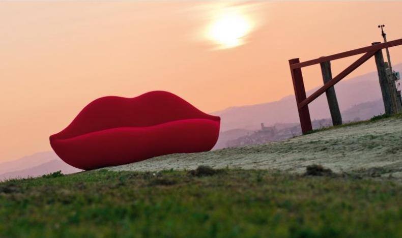 Canapé Bocca Sofa édition limitée 1000 ex de Studio 65 / L 212 cm - Gufram-The Woods Gallery