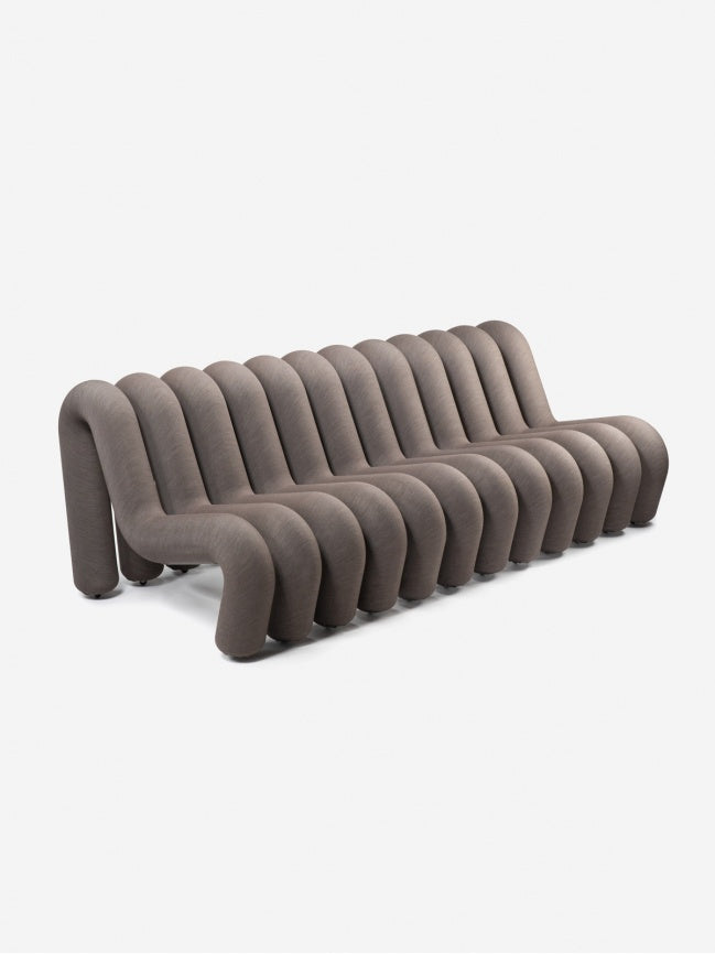 Canapé Extra Bold de Big Game - Moustache-Marron écru-3 places - 12 tubes (L: 224 cm P: 99 cm H: 71 cm)-The Woods Gallery