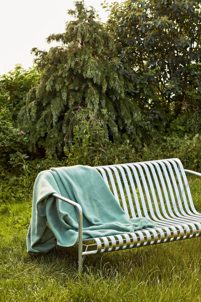 Canapé d'extérieur ou Banc - Palissade Lounge L 139 cm de Ronan ete Erwan Bouroullec- Hay-Vert Olive-The Woods Gallery