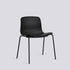 Chaise About A Chair AAC 16 de Hee Welling - Hay-Polypropylène recyclé noir, acier thermolaqué noir, piètement 4 pieds-The Woods Gallery