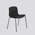 Chaise About A Chair AAC 17 de Hee Welling - Hay-Garnissage intégral Steelcut 190, acier thermolaqué noir, piètement 4 pieds-The Woods Gallery