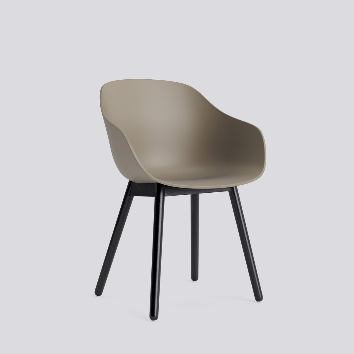 Chaise About A Chair AAC 212 de Hee Welling - Hay-Polypropylène recyclé Khaki, chêne massif laqué à l&