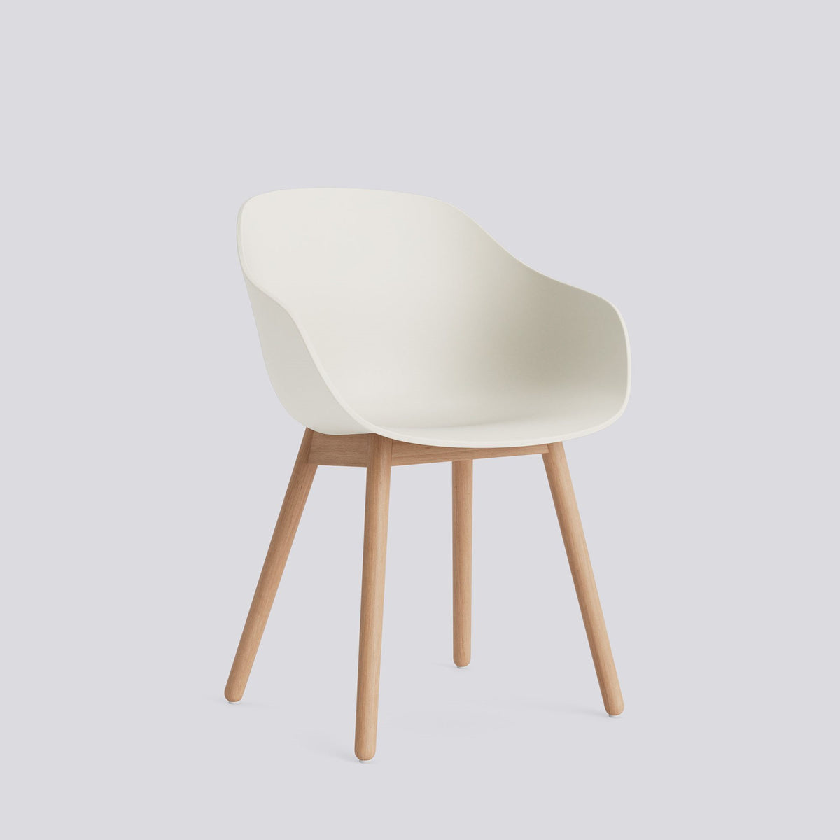 Chaise About A Chair AAC 212 de Hee Welling - Hay-Polypropylène recyclé Melange cream, chêne massif laqué à l&