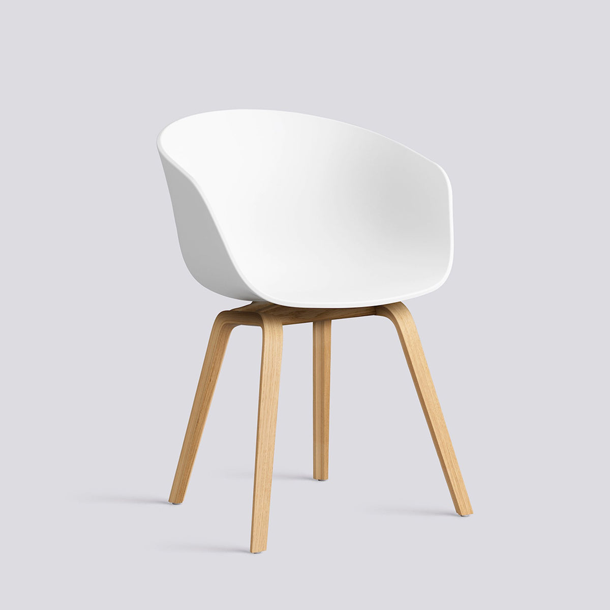 Chaise About A Chair AAC 22 de Hee Welling - Hay-Polypropylène recyclé blanc, placage de chêne laqué à l&