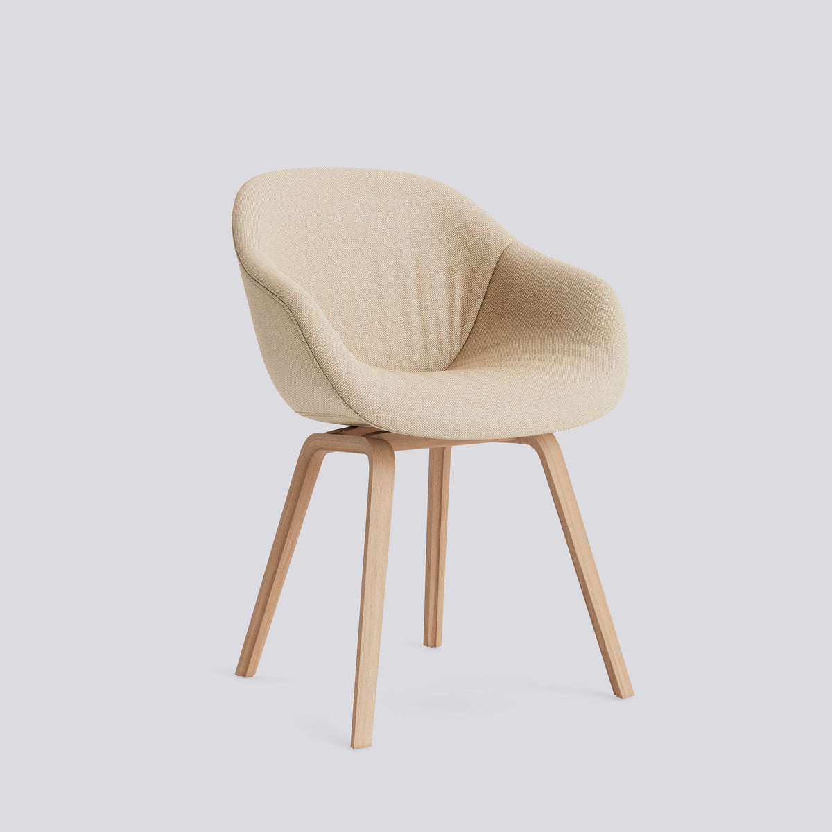 Chaise About A Chair AAC 223 de Hee Welling - Hay-Garnissage intégral matelassé Hallingdal 220, placage de chêne laqué à l&