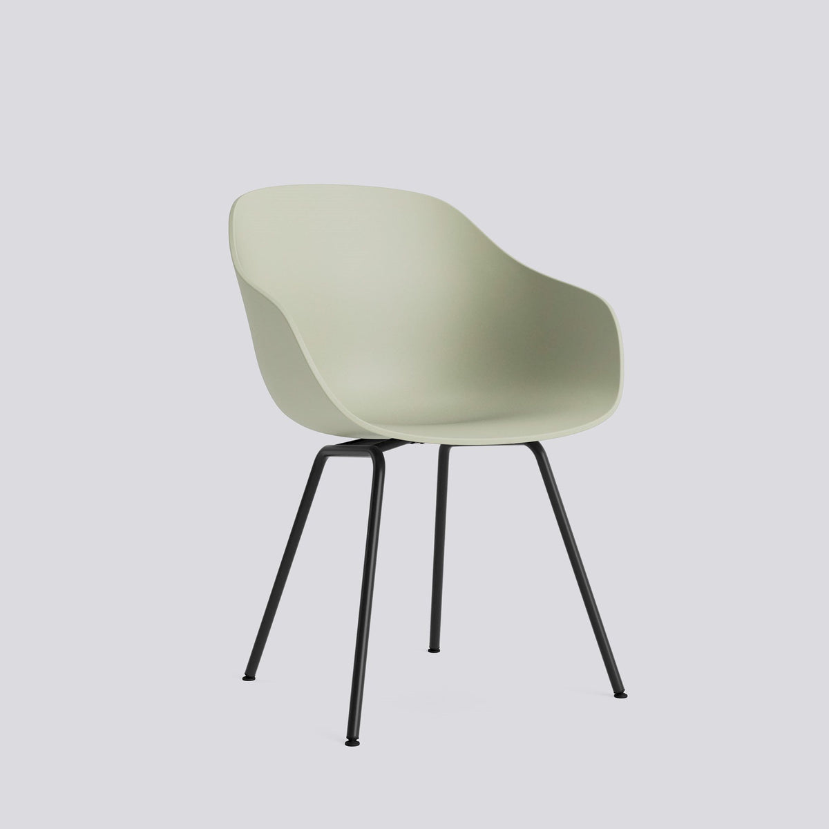 Chaise About A Chair AAC 226 de Hee Welling - Hay-Polypropylène recyclé Pastel green, acier thermolaqué noir, piètement 4 pieds-The Woods Gallery