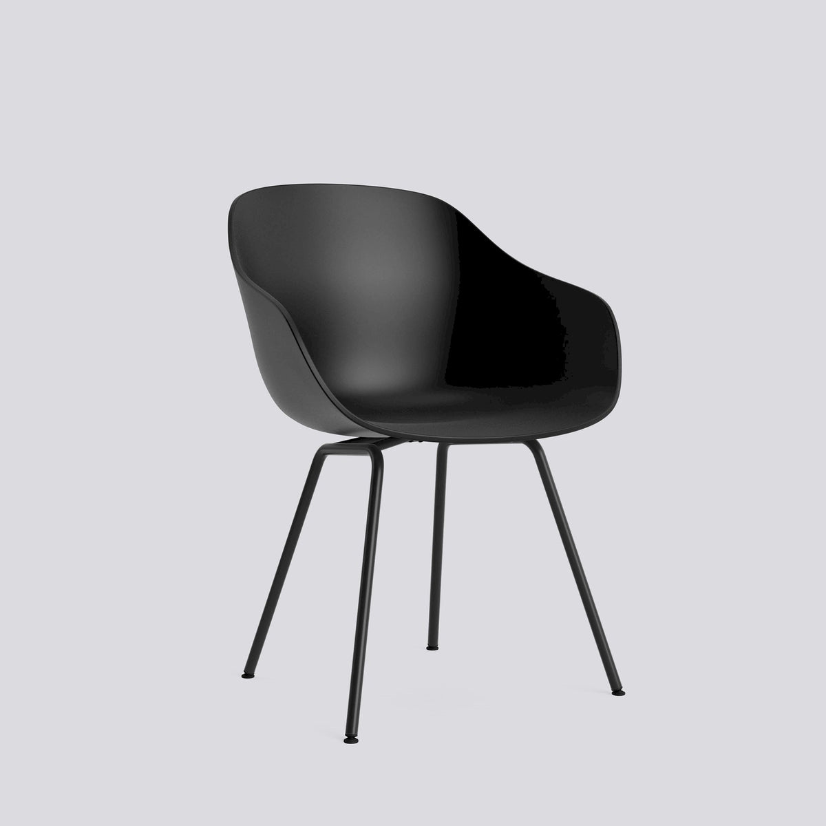 Chaise About A Chair AAC 226 de Hee Welling - Hay-Polypropylène recyclé noir, acier thermolaqué noir, piètement 4 pieds-The Woods Gallery
