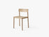 Chaise Betty TK1 de Thau & Kallio - &Tradition-Chêne massif laqué-Assise bois-Sans revêtement-The Woods Gallery