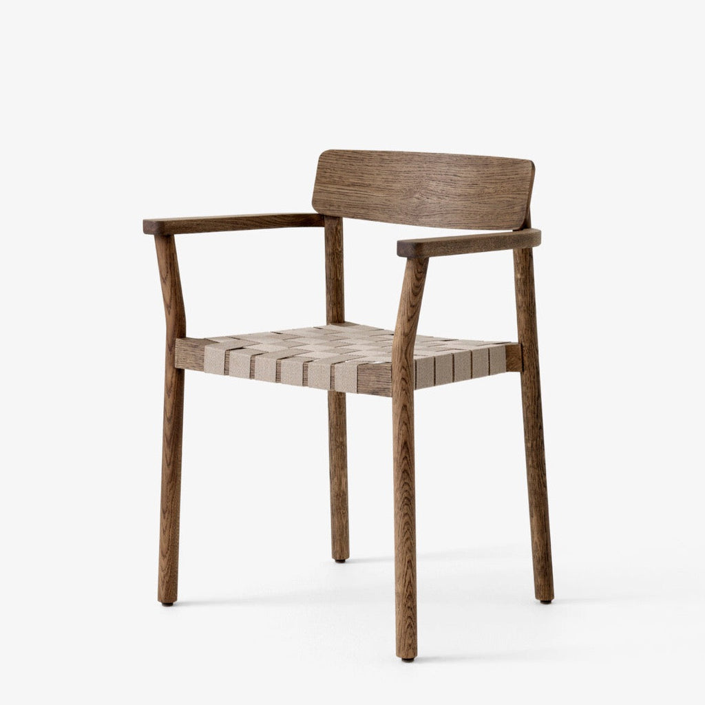 Chaise Betty TK9 de Sami Kallio, Jakob Thau - &Tradition-Chêne-The Woods Gallery