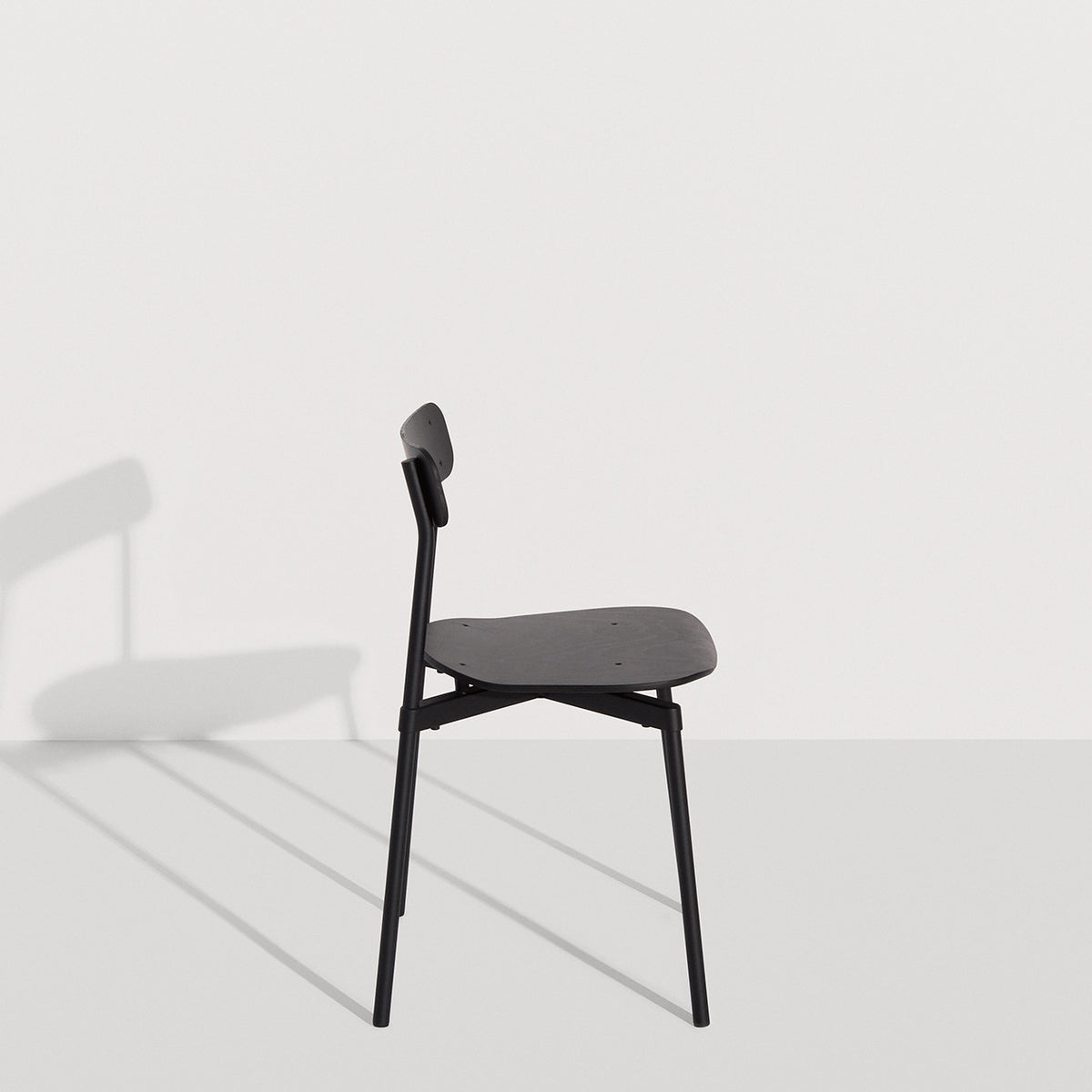 Chaise Fromme Bois de Tom Chung - Petite Friture-Noir-The Woods Gallery