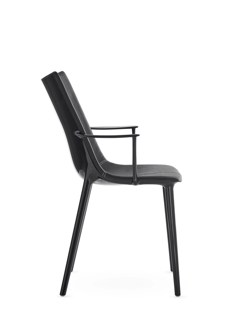 Chaise H.H.H Cuir noir de Philippe Starck - Kartell - modèle d&