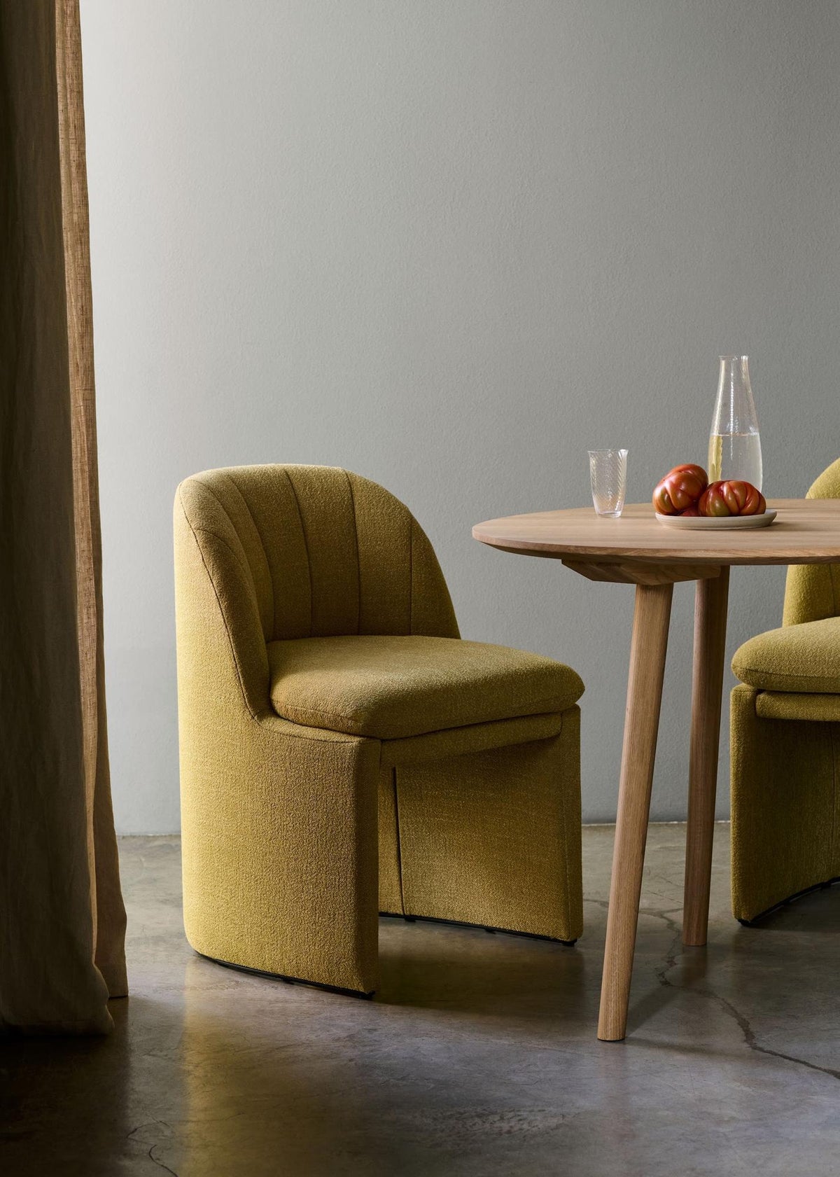 Chaise Loafer SC106 de Space Copenhagen - &amp;Tradition-Tissu groupe 1-The Woods Gallery