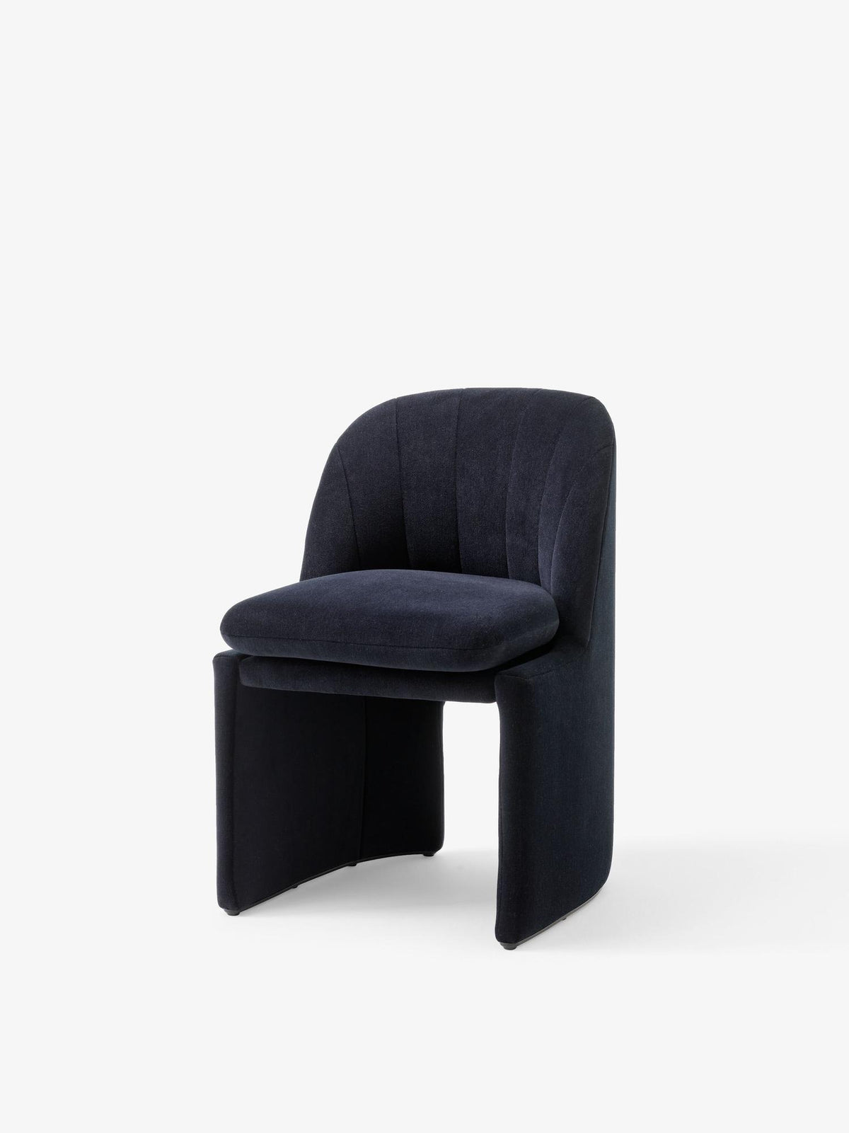 Chaise Loafer SC106 de Space Copenhagen - &amp;Tradition-Tissu groupe 5-The Woods Gallery