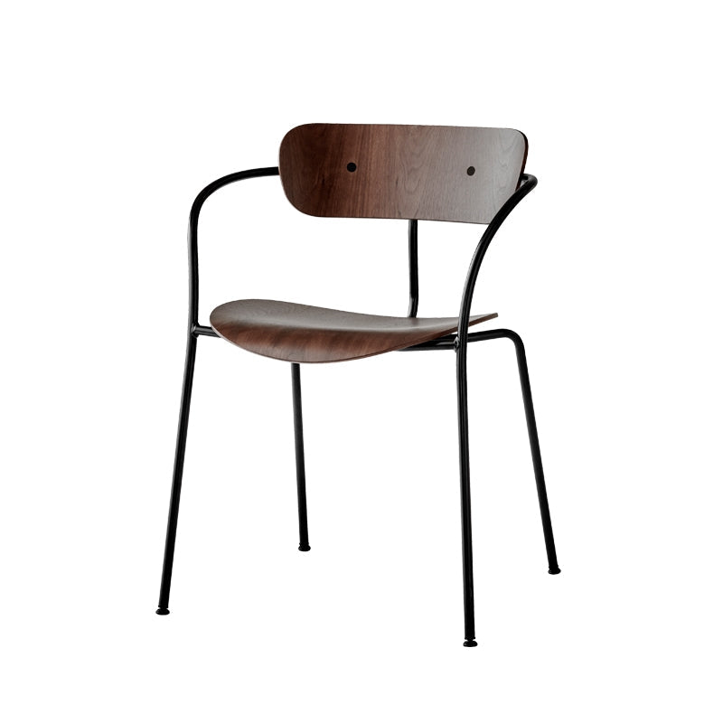 Chaise Pavilion AV2 par Anderssen &amp; Voll - &amp;Tradition-noyer-The Woods Gallery