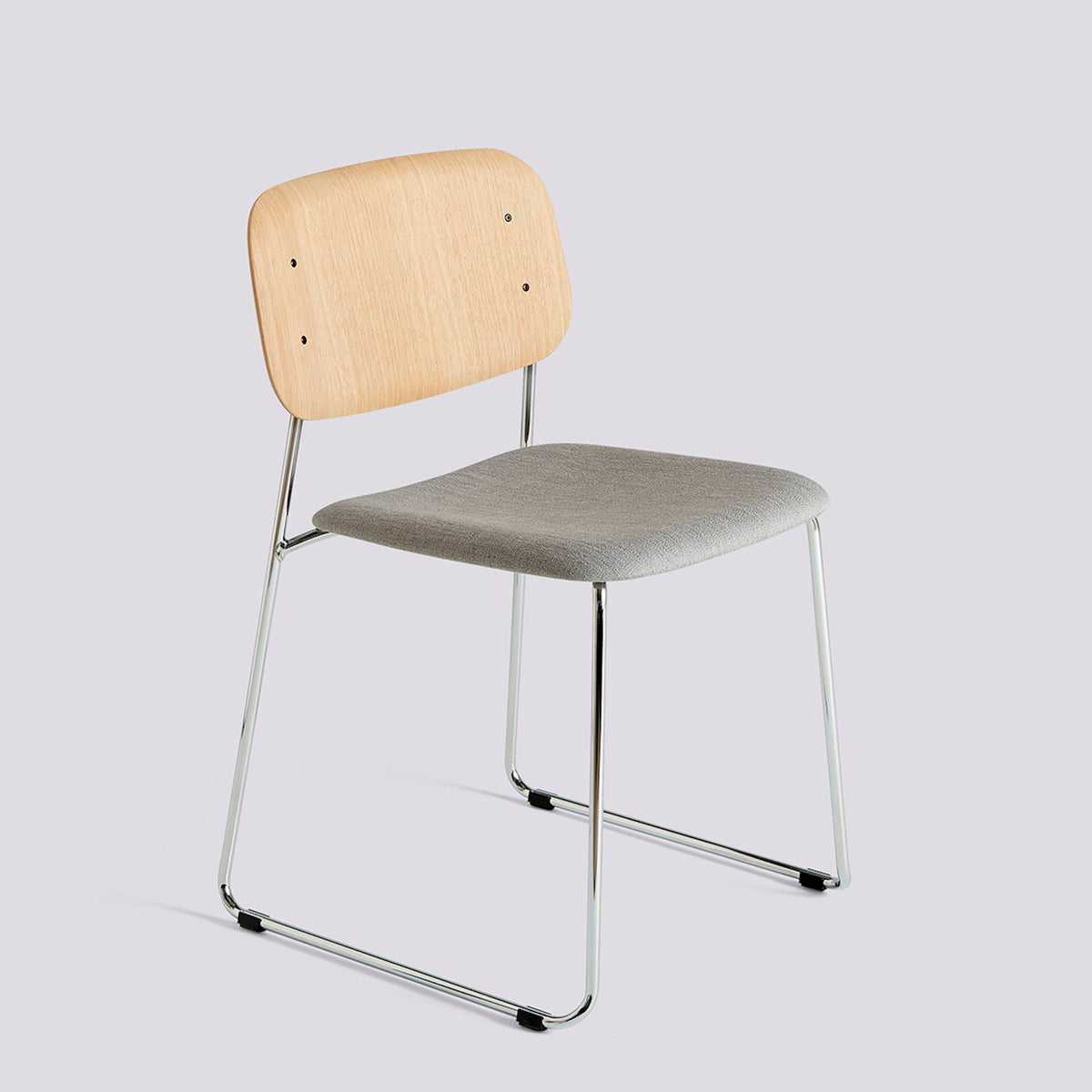 Chaise Soft Edge 50 de Iskos-Berlin - Hay-Placage de chêne laqué naturel, assise garnie Ruskin 11 — Acier chromé, piètement luge-The Woods Gallery