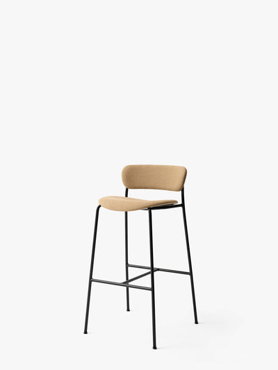 Chaise de bar Pavilion AV9 d'Anderssen & Voll - &Tradition-Assise et dossier garnis-Tissu groupe 1-The Woods Gallery