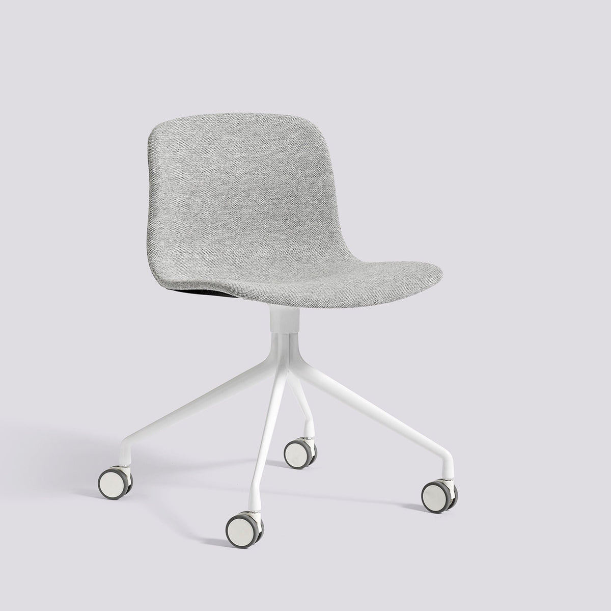Chaise de bureau About A Chair AAC 15 de Hee Welling - Hay-Garnissage intégral Hallingdal 116, aluminium thermolaqué blanc, piètement pivotant 4 branches à roulettes-The Woods Gallery