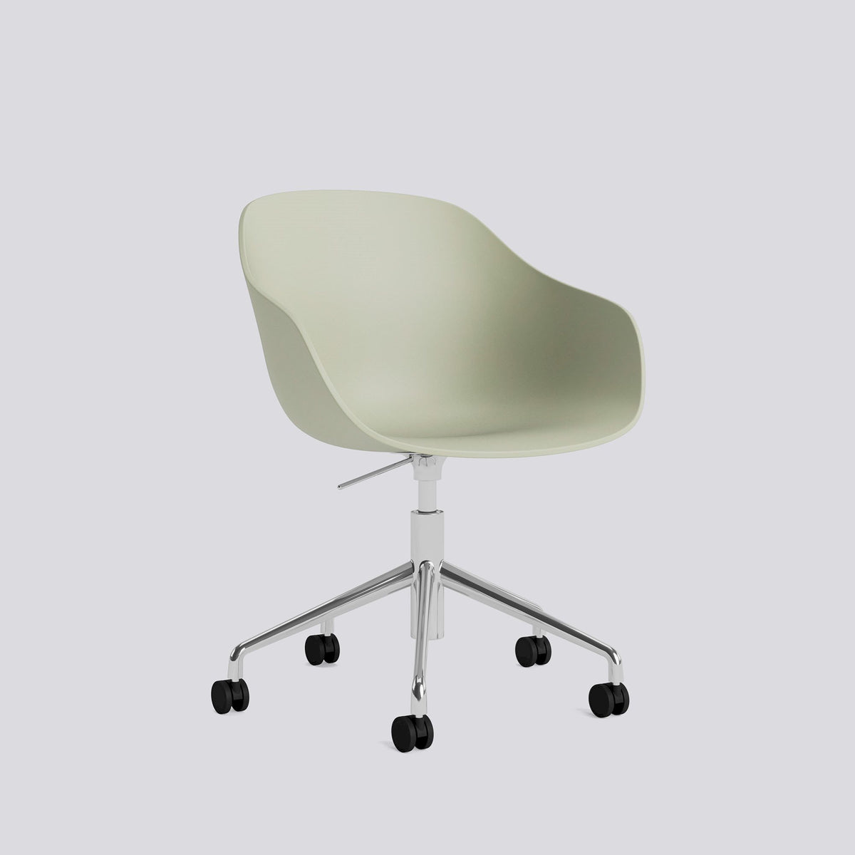 Chaise de bureau About A Chair AAC 252 de Hee Welling - Hay-Polypropylène recyclé Pastel green, aluminium poli, piètement pivotant 5 branches à roulettes et vérin-The Woods Gallery