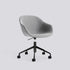 Chaise de bureau About A Chair AAC 253 de Hee Welling - Hay-Garnissage intégral Hallingdal 130, aluminium thermolaqué noir, piètement pivotant 5 branches à roulettes et vérin-The Woods Gallery