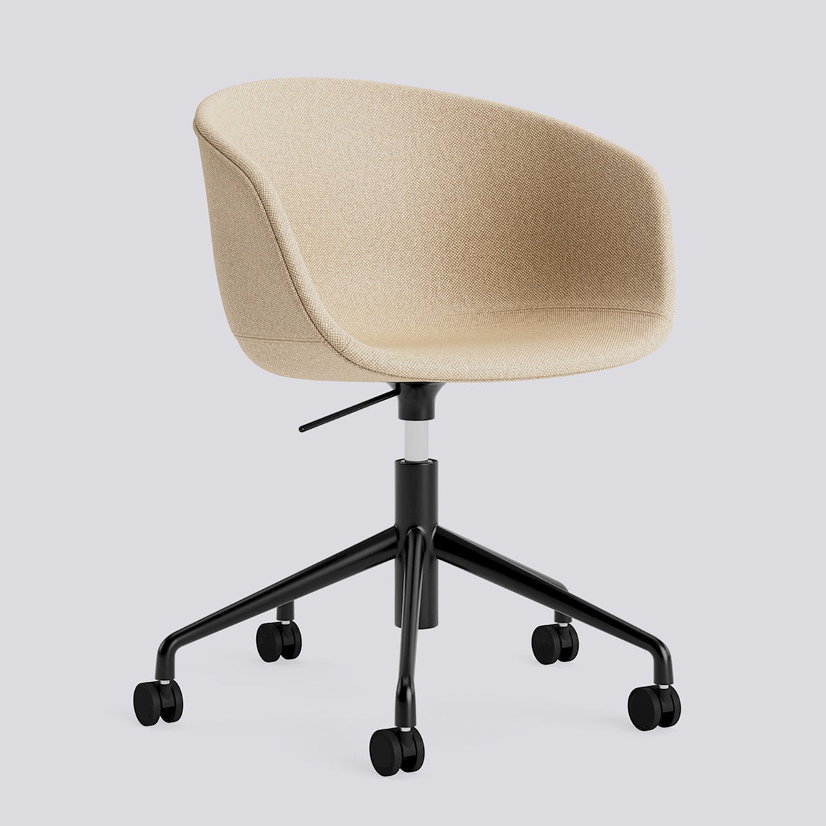 Chaise de bureau About A Chair AAC 53 de Hee Welling - Hay-Garnissage intégral Hallingdal 220, aluminium thermolaqué noir, piètement pivotant 5 branches à roulettes et vérin-The Woods Gallery