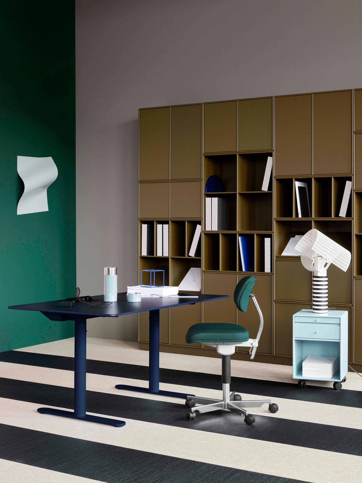 Chaise de bureau Kevi 2534U Rewool - Montana Furniture-Vert / Chrome-The Woods Gallery