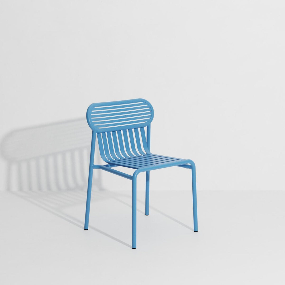 Chaise de jardin Week-End de Studio Brichet-Ziegler - Petite Friture-Bleu Ciel-The Woods Gallery