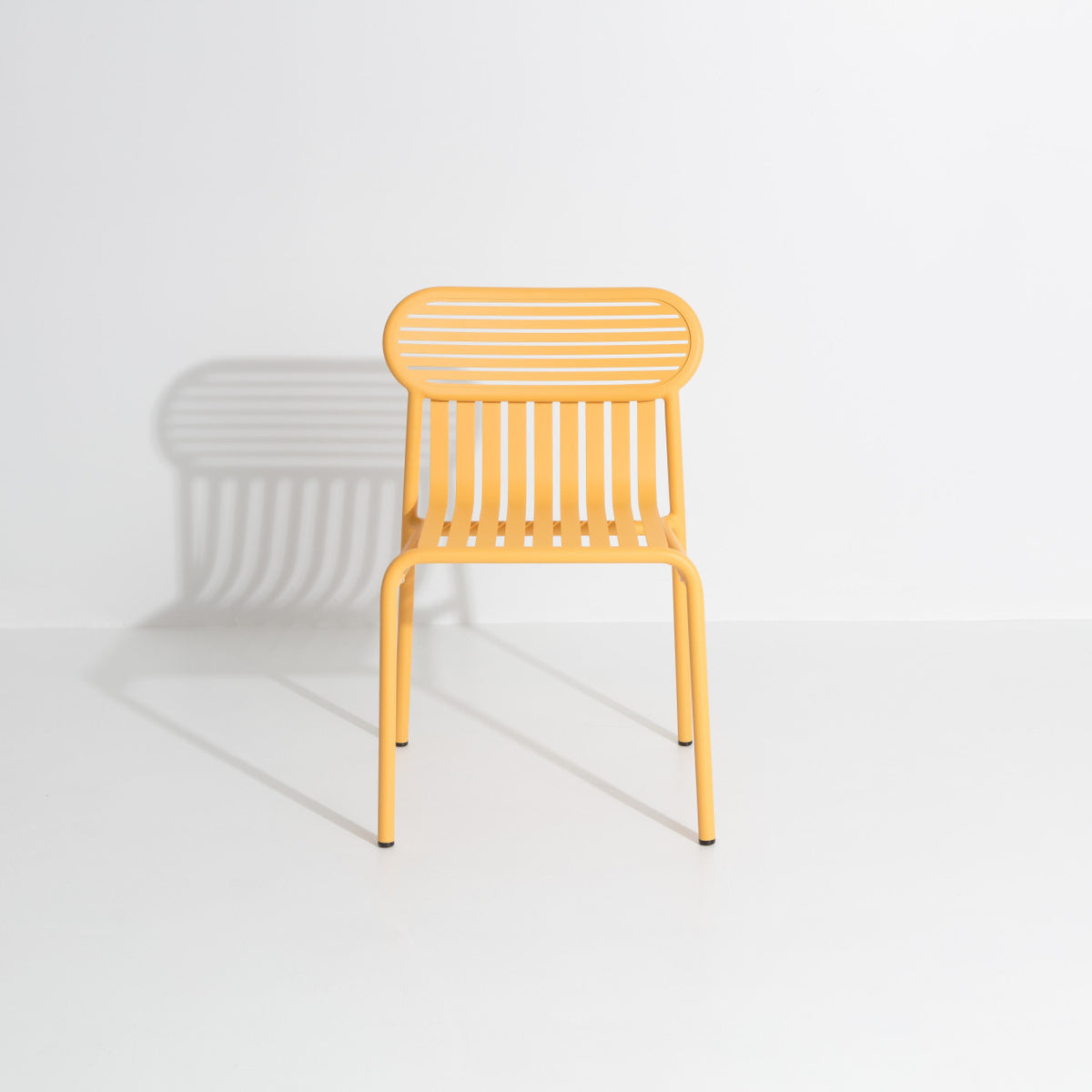 Chaise de jardin Week-End de Studio Brichet-Ziegler - Petite Friture-Safran-The Woods Gallery
