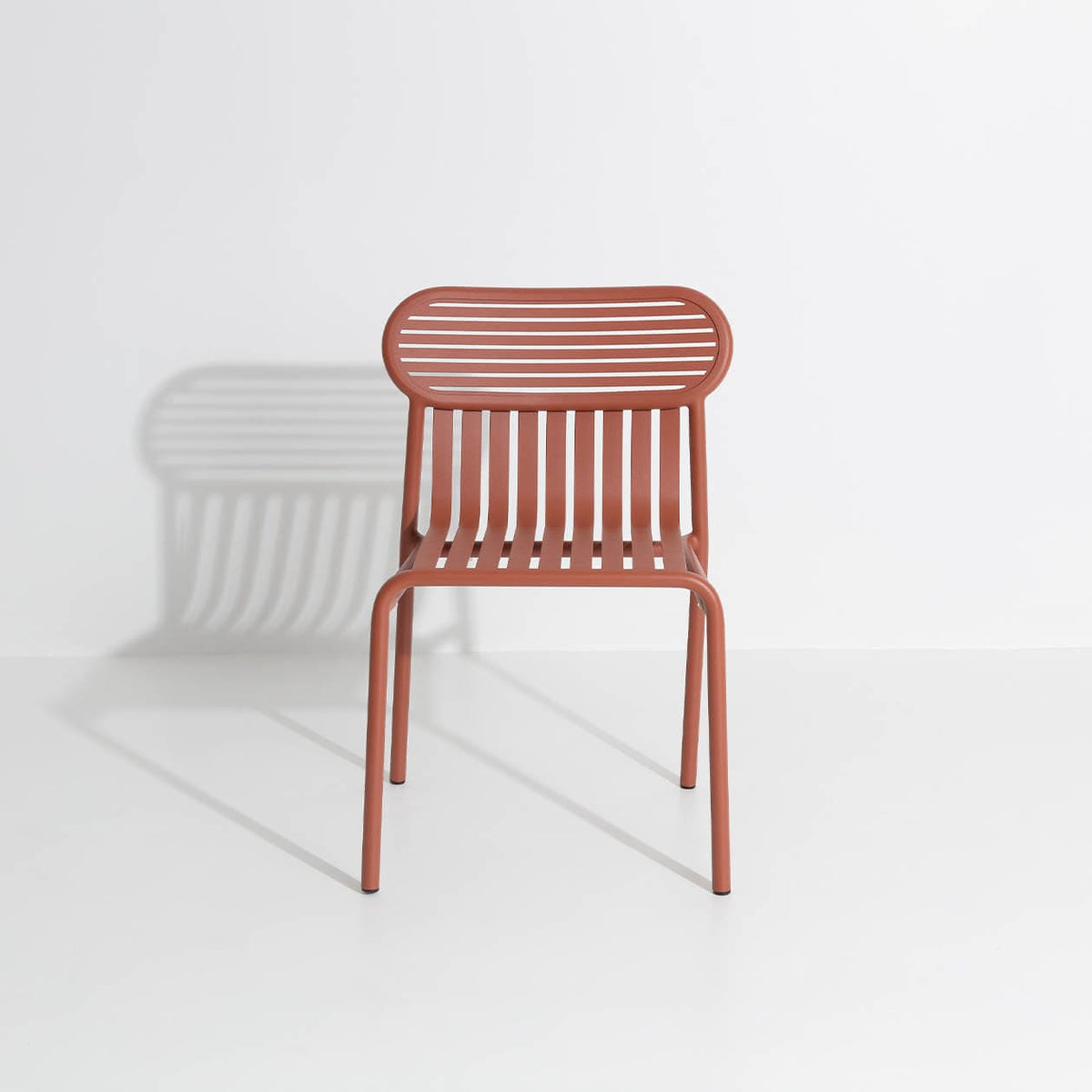 Chaise de jardin Week-End de Studio Brichet-Ziegler - Petite Friture-Terracotta-The Woods Gallery
