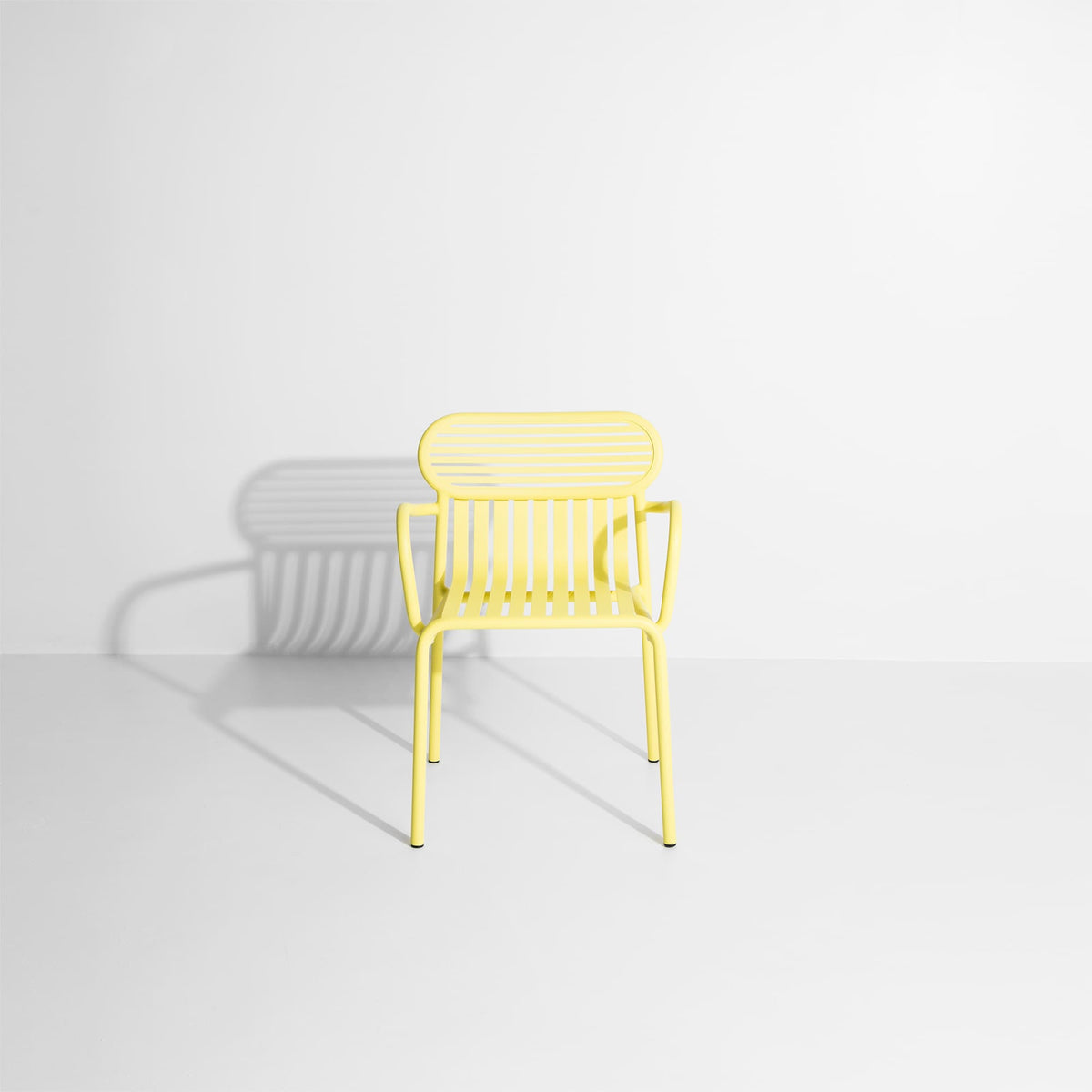 Chaise de jardin avec accoudoirs Week-End de Studio Brichet-Ziegler - Petite Friture-Jaune-The Woods Gallery