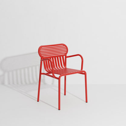Chaise de jardin avec accoudoirs Week-End de Studio Brichet-Ziegler - Petite Friture-Rouge-The Woods Gallery
