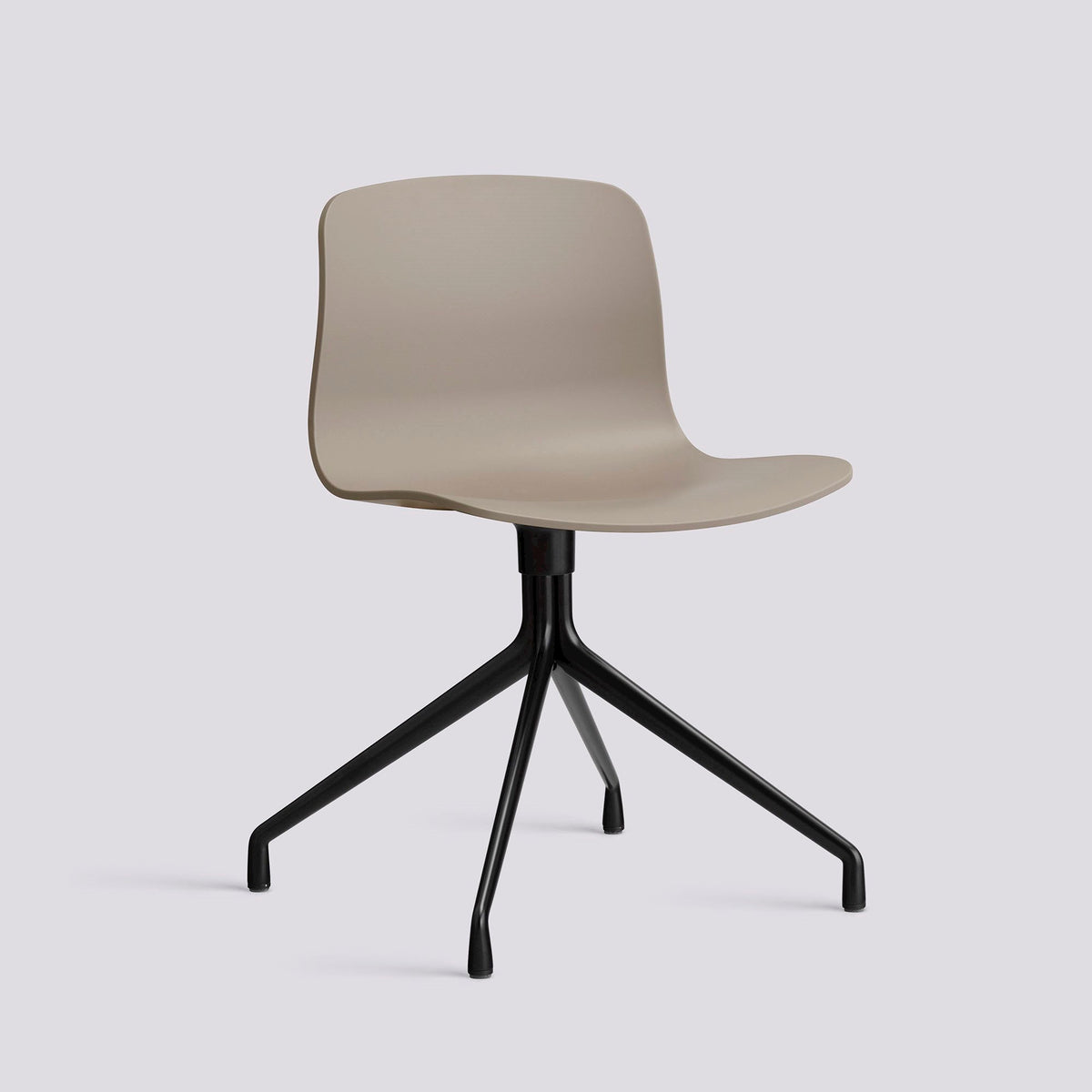 Chaise pivotante About A Chair AAC 10 de Hee Welling - Hay-Polypropylène recyclé Khaki, aluminium thermolaqué noir, piètement pivotant 4 branches-The Woods Gallery