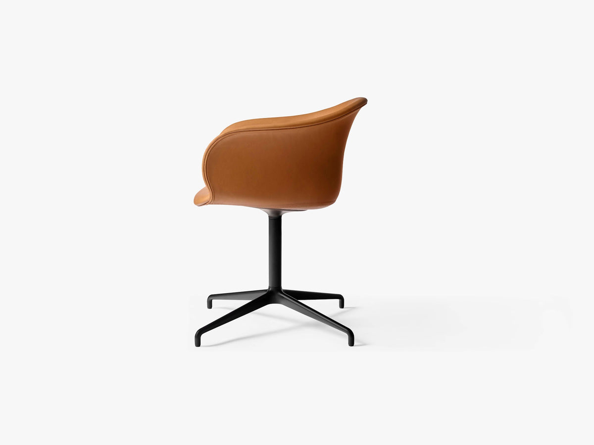 Chaise pivotante Elefy JH33 de Jaime Hayon - &amp;Tradition-Noir-Tissu groupe 1-The Woods Gallery