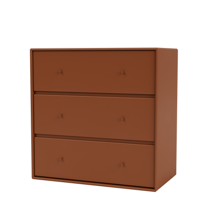 Commode Carry par Peter J. Lassen, laque 146 Hazelnut, suspendu au mur, packshot Montana
