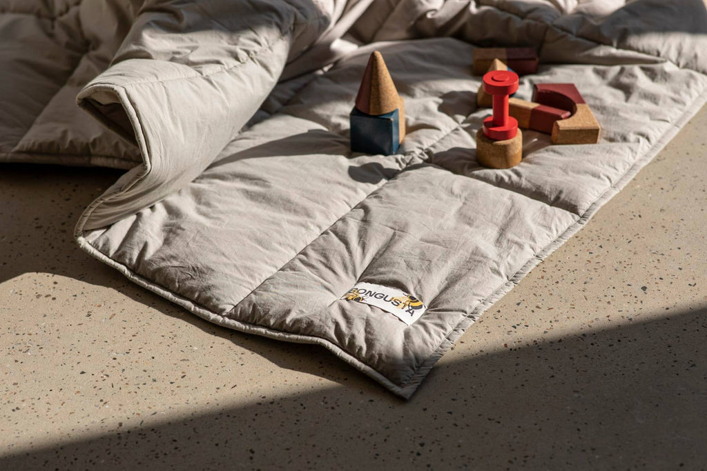 Couverture molletonnée Puffy blanket - Bongusta-Parme-The Woods Gallery