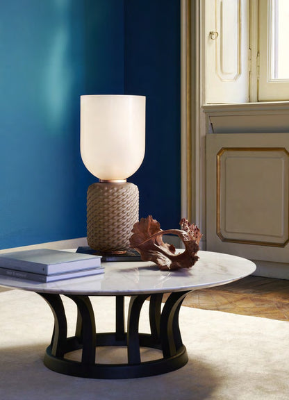 Lampe de table Ficupala - Cassina-ambiance catalogue Cassina 2026 (vue 2)-The Woods Gallery